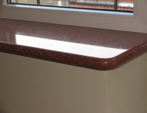 Parapet granitowy z kamienia naturalnego Imperiale / Merkam