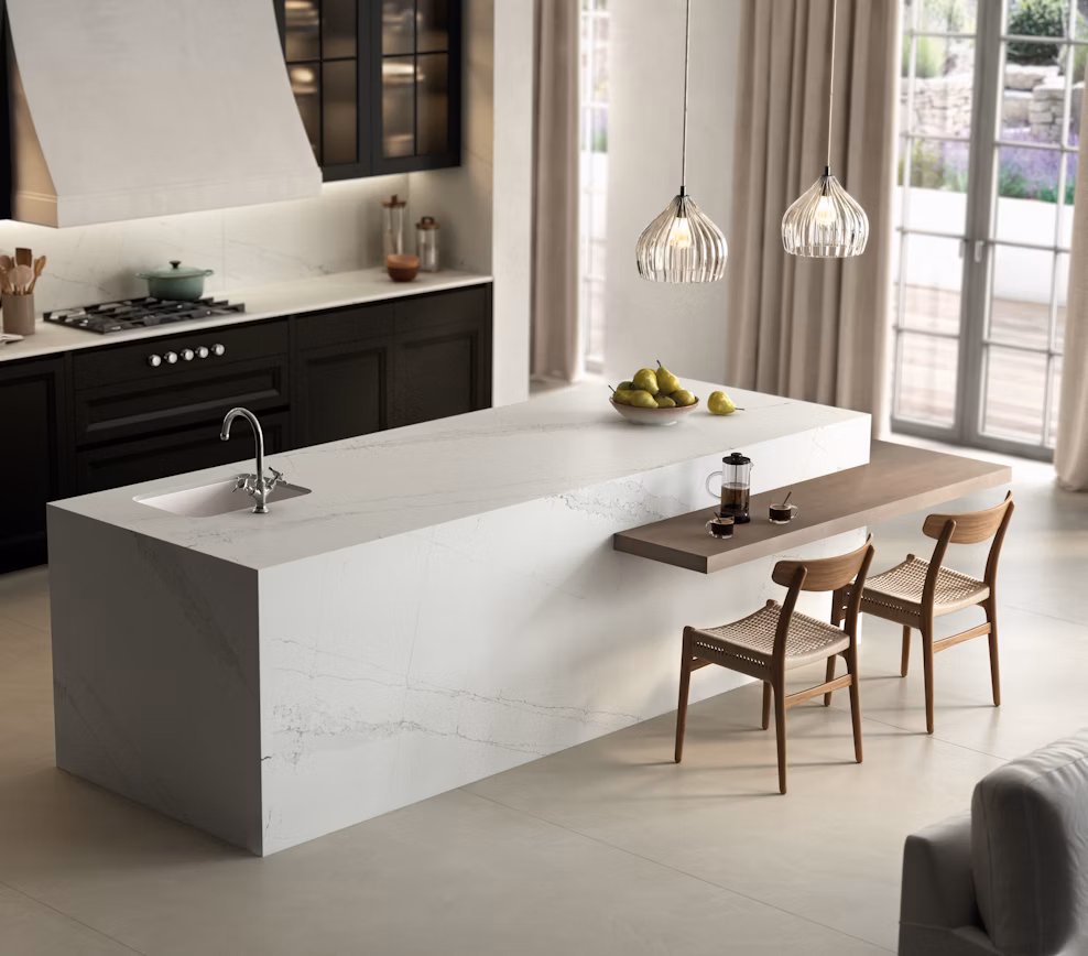 blaty-kuchenne-z-konglomeratu-ethereal-dusk-silestone