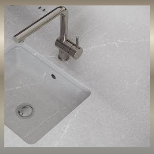 Wyprzedaż blatów kuchennych z konglomeratu Silestone Desert Silver