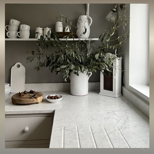 Blat kuchenny z konglomeratu Technistone Mystery White Łódź