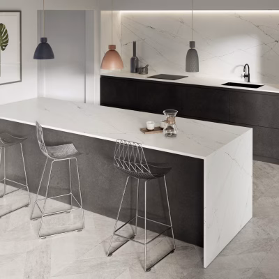 Blaty-kuchenne-z-konglomeratu-ethereal-noctis-silestone